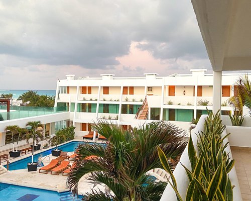 Hotel Flamingo Cancun Resort