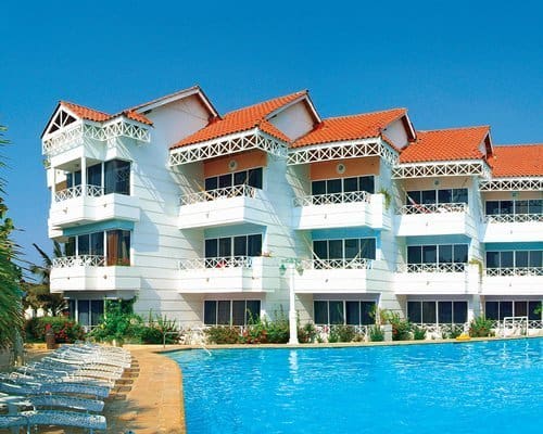 Hotel Las Americas - 4 Nights