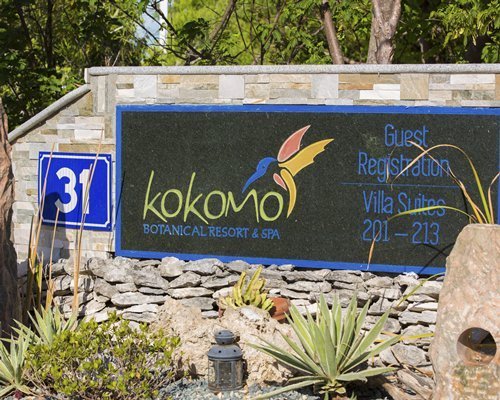 Kokomo Botanical Resort &Amp; Spa