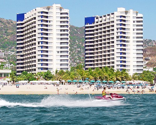 Plaza Hotel Club At Acapulco Playa Suites