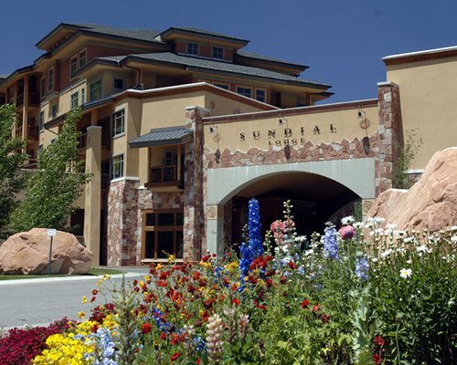 Sundial Lodge @ The Canyons
