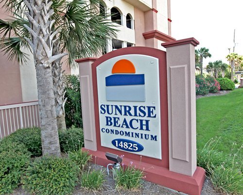 Sunrise Beach Condominiums - Wyndham Vacation Rentals